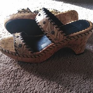 Sonora Tan shoes SZ 7.5
